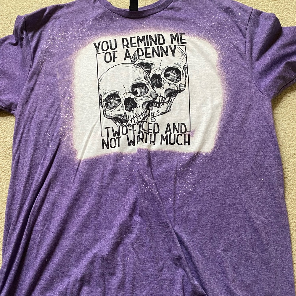 Gildan Purple Short Sleeve Tee with Skull Graphic
